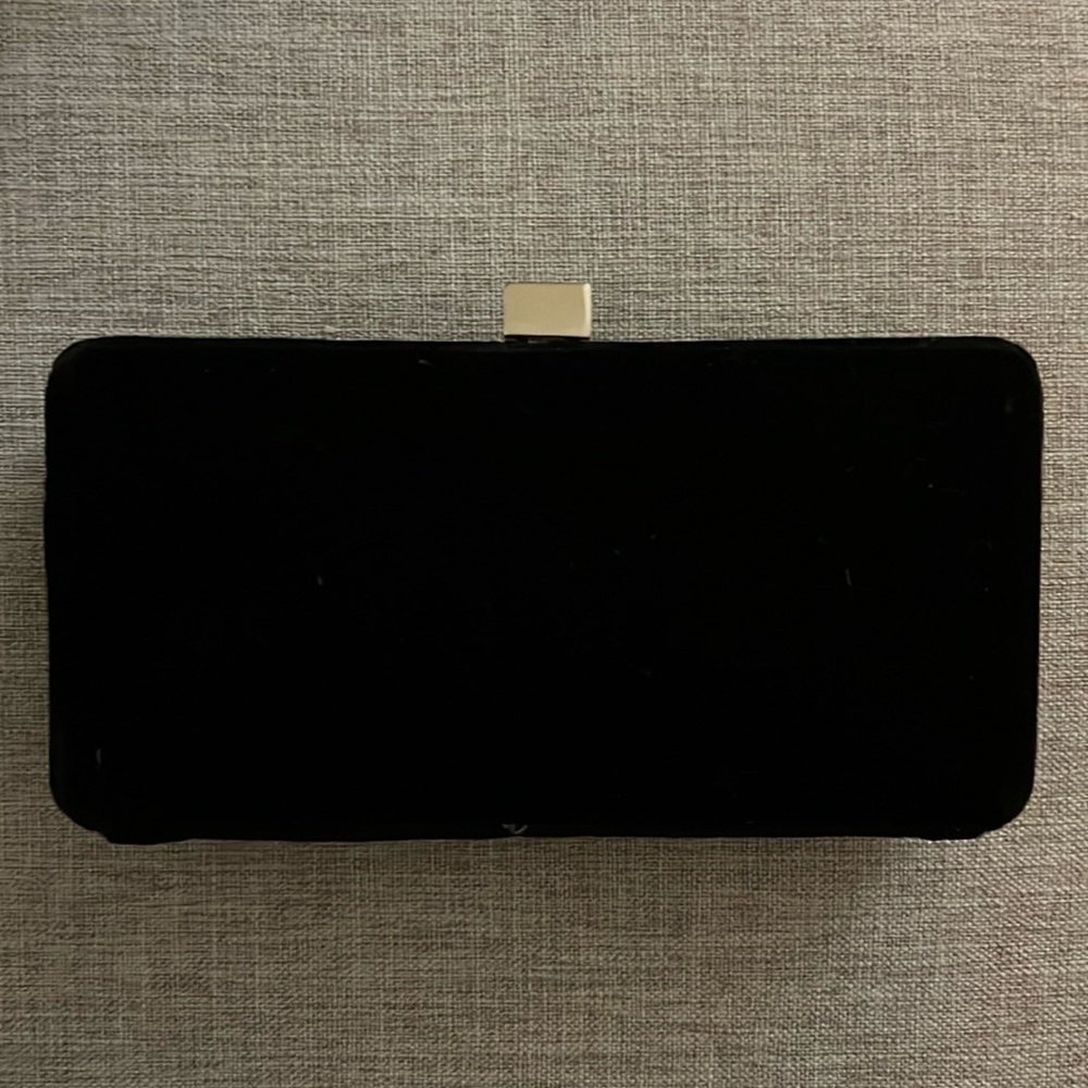 Enzo Angiolini Velvet Evening Clutch. Great condition, barely used !